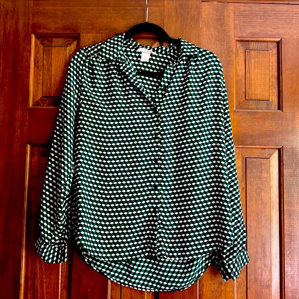Women’s long sleeve lightweight blouse